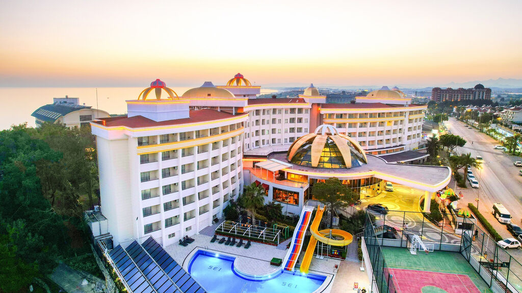 Side Alegria Hotel & Spa