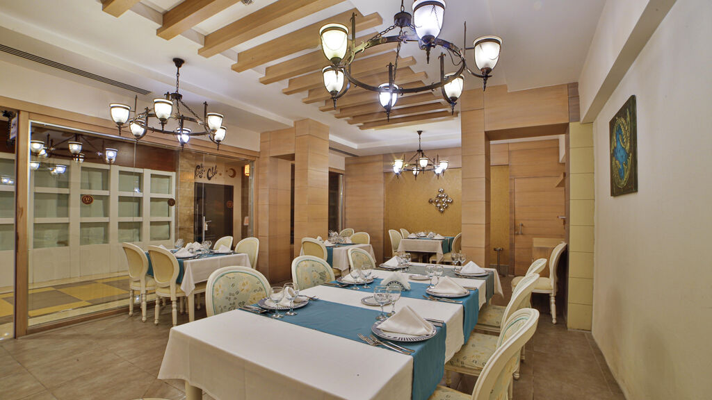 Side Aluna By Belek Beach