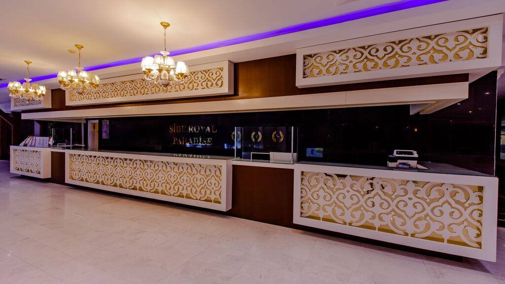 Side Royal Paradise