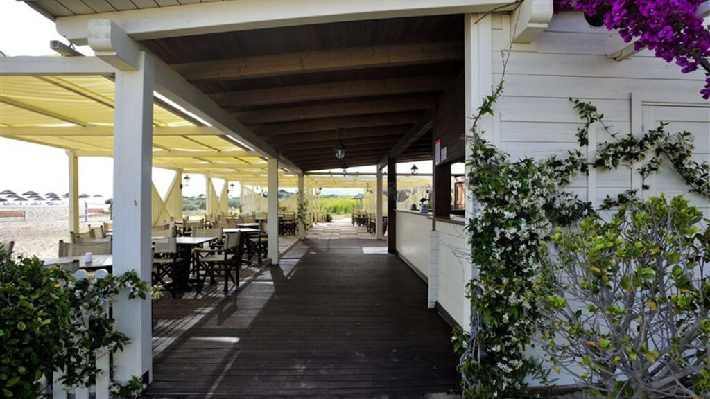 Sikania Resort & Spa