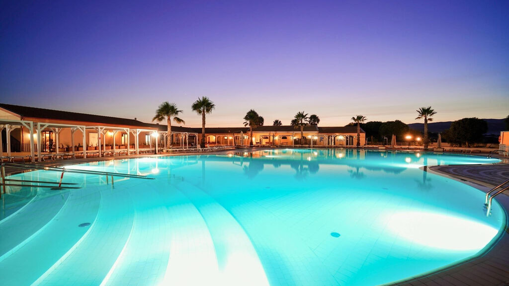 Sikania Resort & Spa