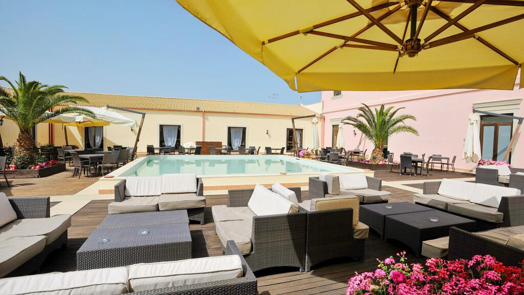 Sikania Resort & Spa