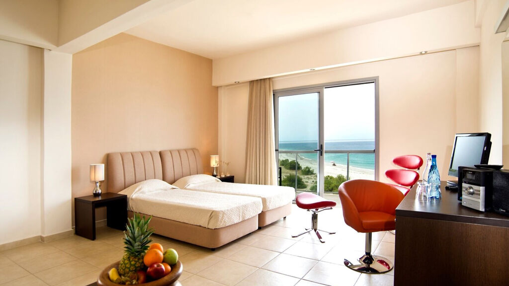 Sikyon Coast Hotel & Resort