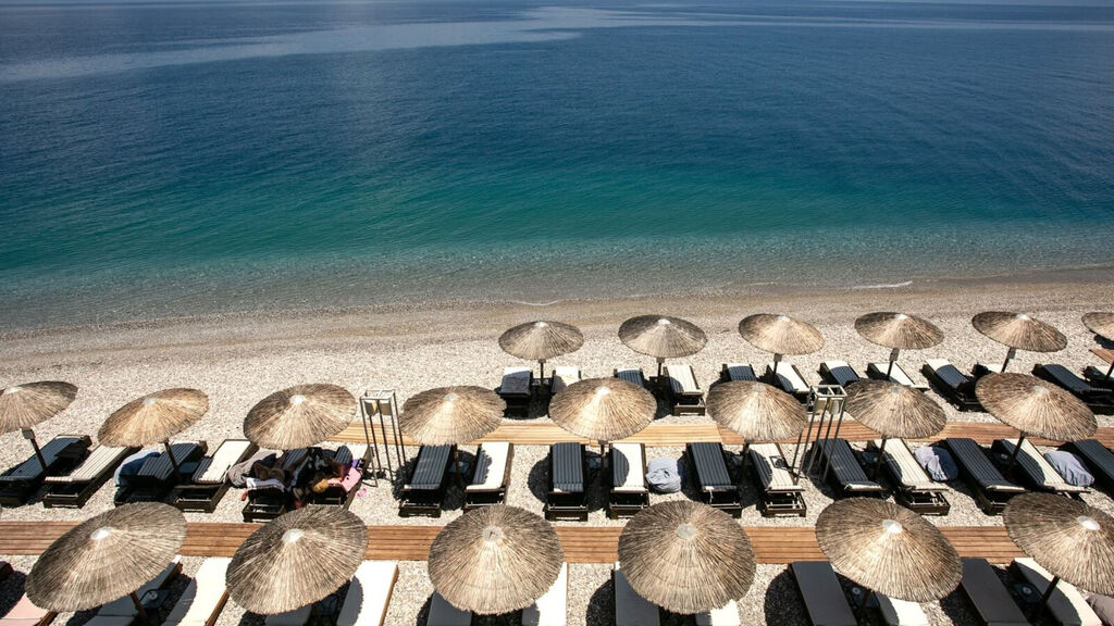 Sikyon Coast Hotel & Resort