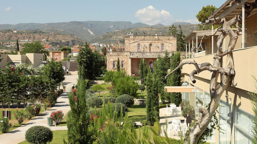 Sikyon Coast Hotel & Resort