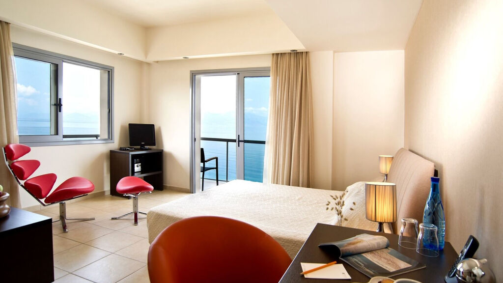 Sikyon Coast Hotel & Resort