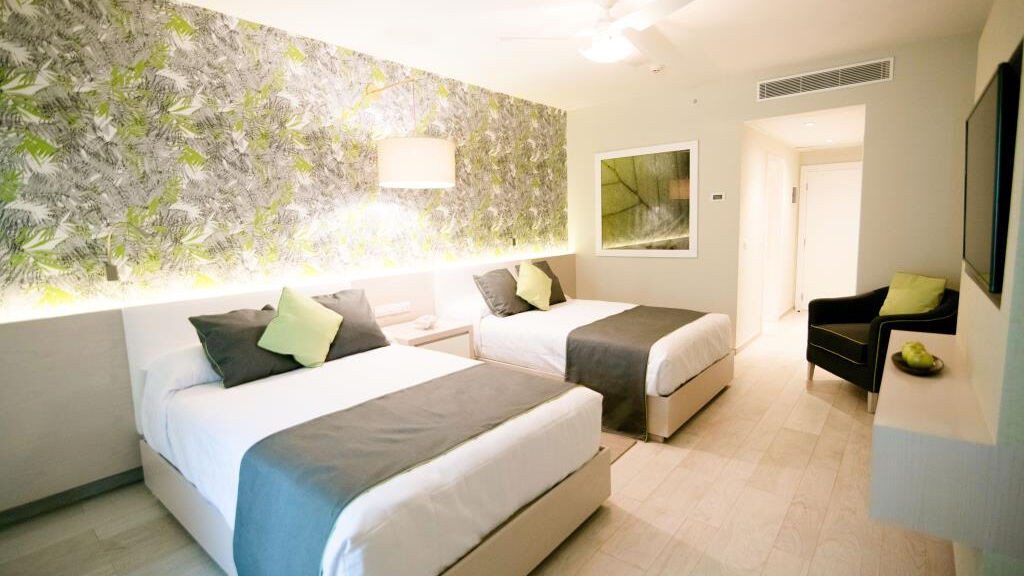 Sirenis Cocotal Beach & Tropical Suites Casino