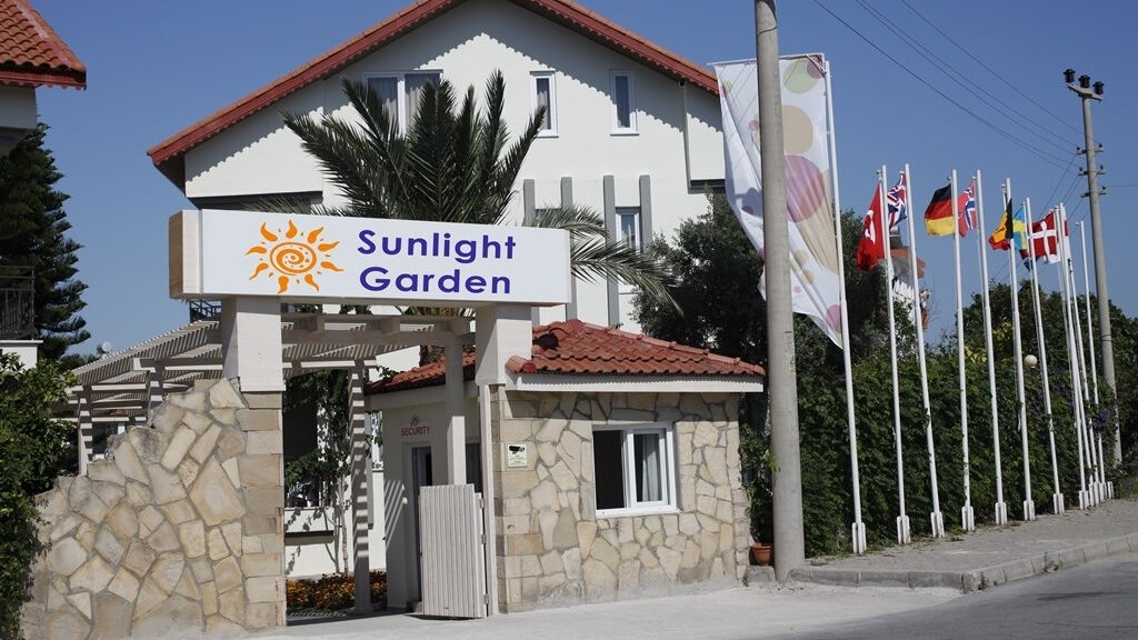 Sunlight Garden