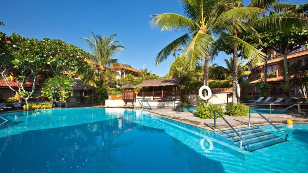 Sol Beach House Benoa Bali