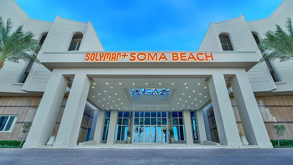 Solymar Soma Beach