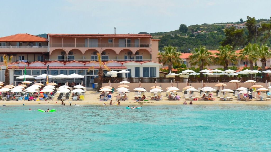 Sousouras Holiday Resort