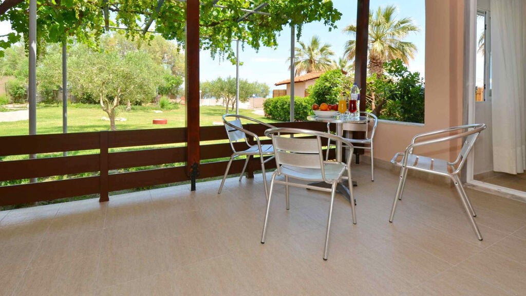 Sousouras Holiday Resort