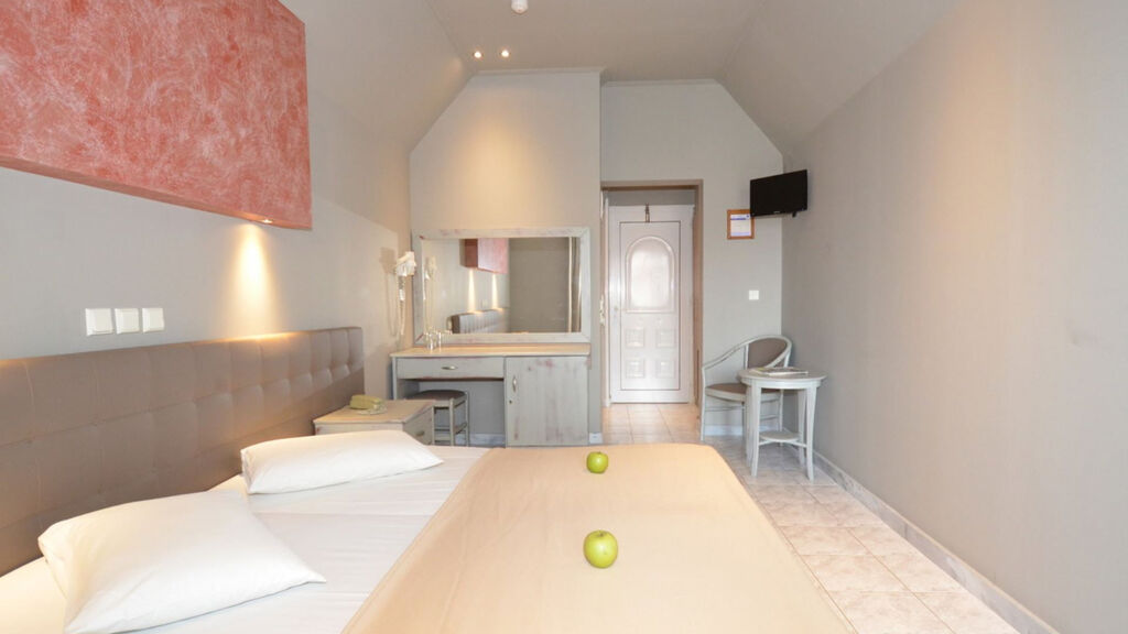 Sousouras Holiday Resort