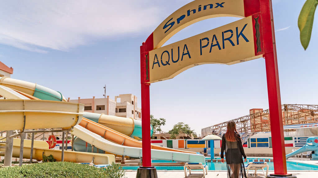 Sphinx Aqua Park Beach Resort