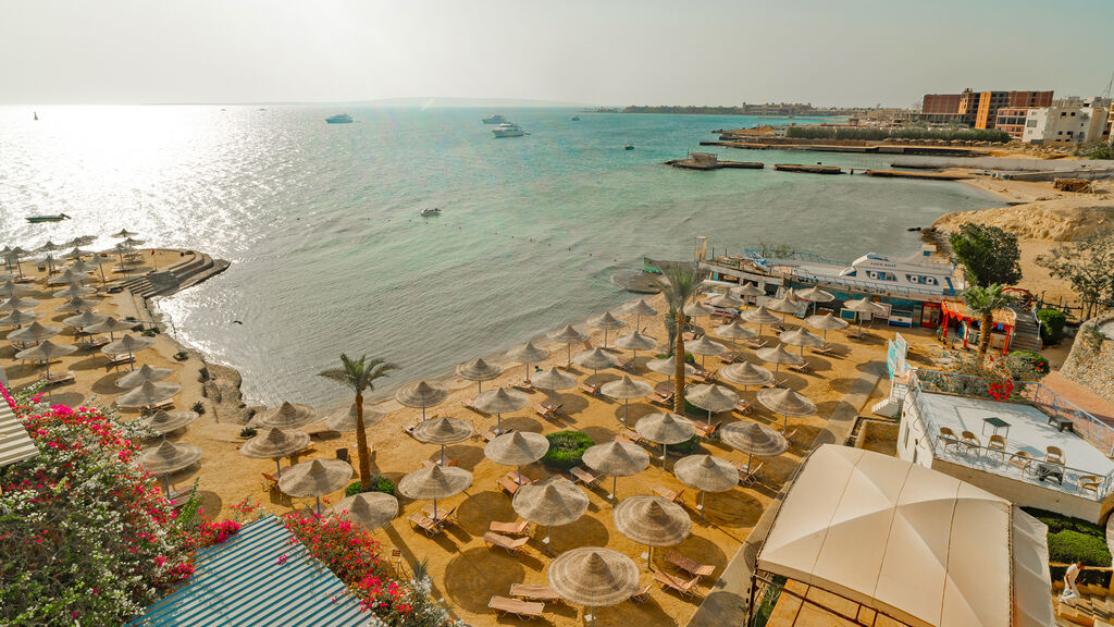 Sphinx Aqua Park Beach Resort