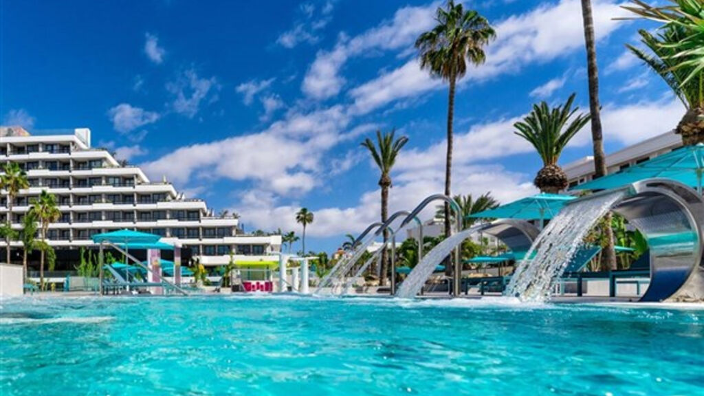Spring Hotel Bitacora