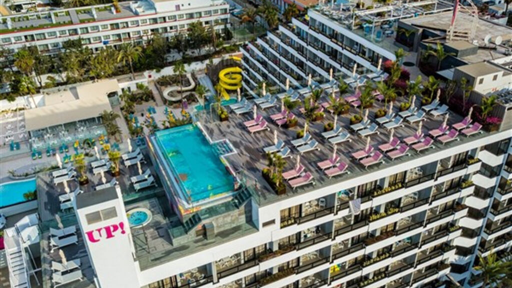 Spring Hotel Bitacora