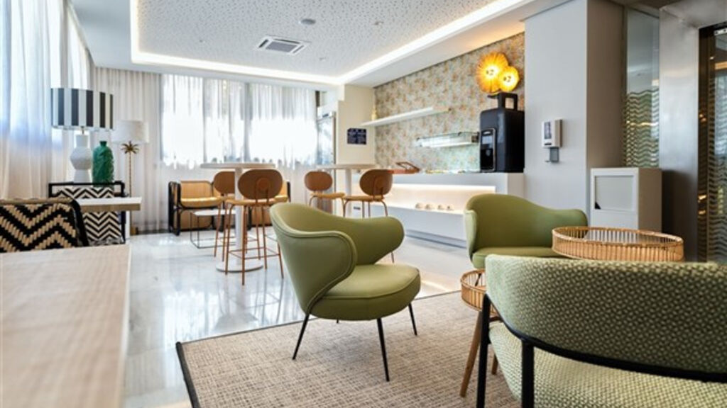 Spring Hotel Bitacora