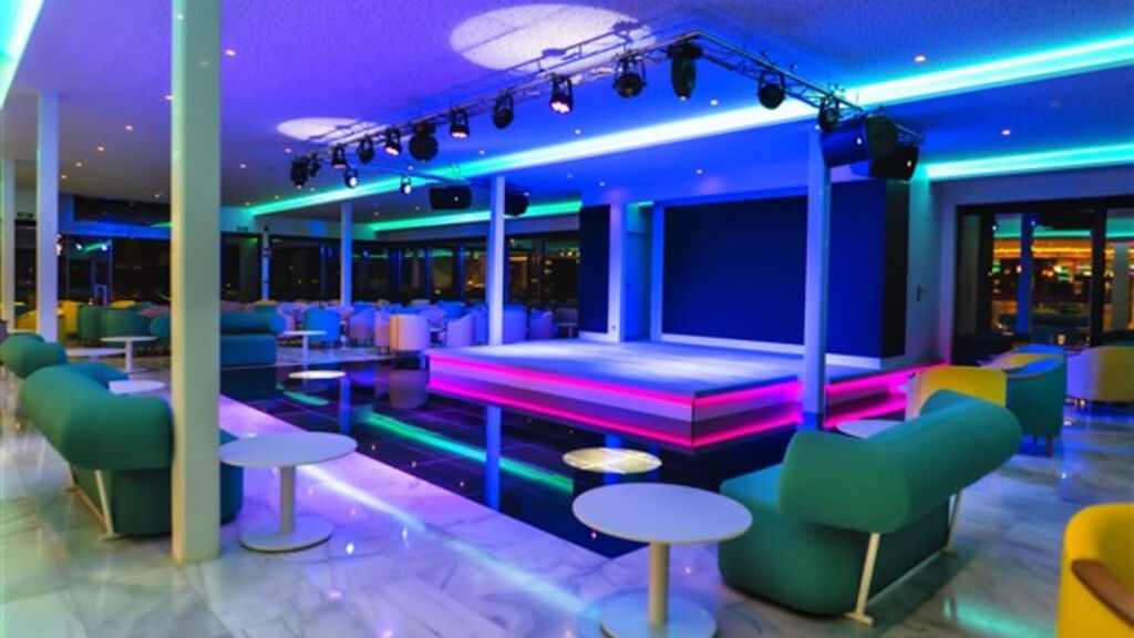Spring Hotel Bitacora
