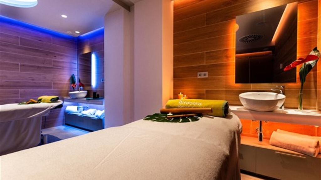 Spring Hotel Bitacora