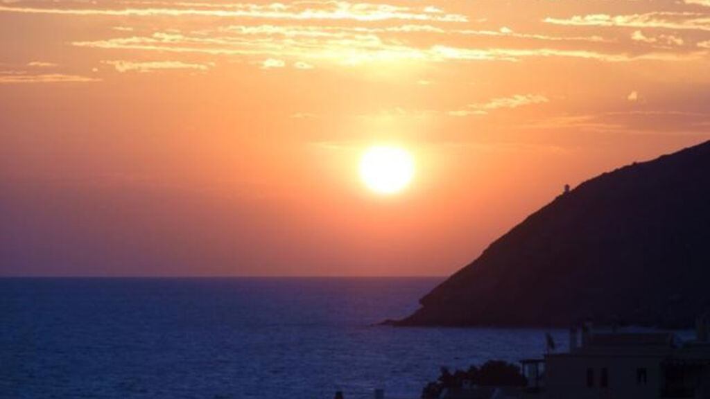 Stella Beach Panormo