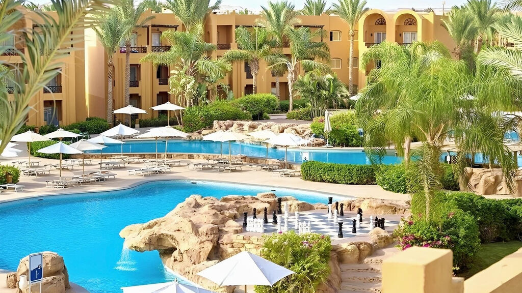 Stella Makadi Beach Resort & Spa