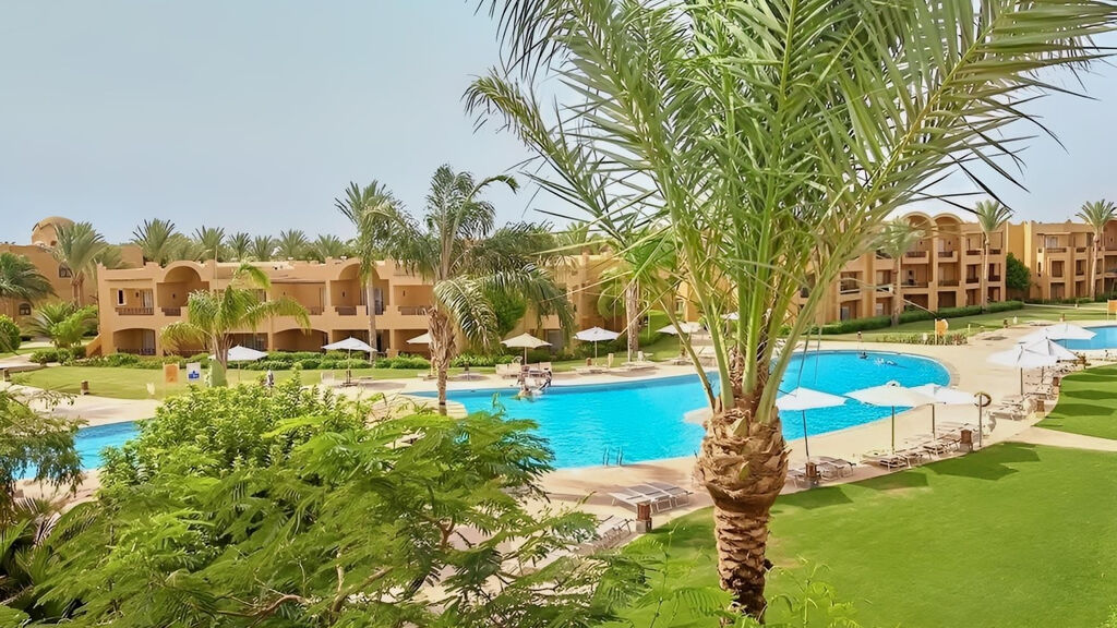 Stella Makadi Beach Resort & Spa