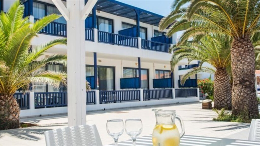 Stella Village