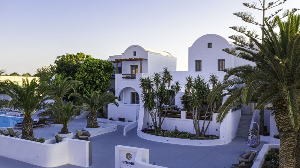 Strogili Hotel