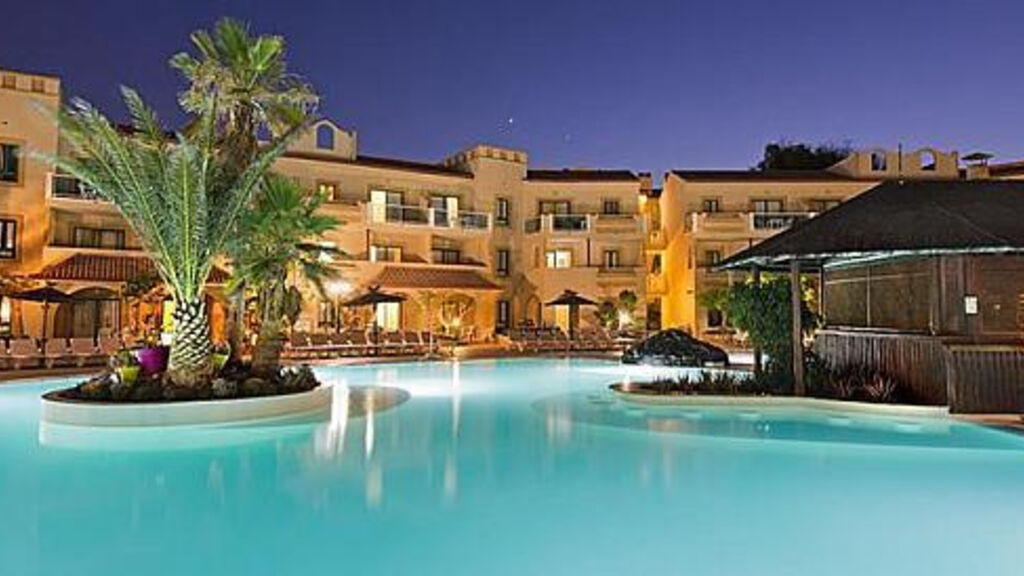Suite Castilo Elba