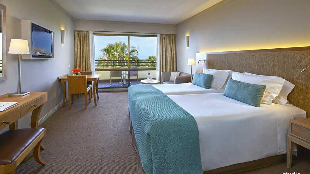 Suite Hotel Eden Mar