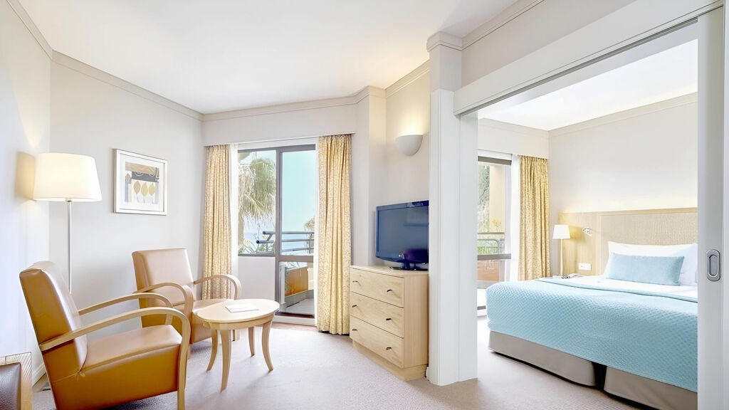 Suite Hotel Eden Mar