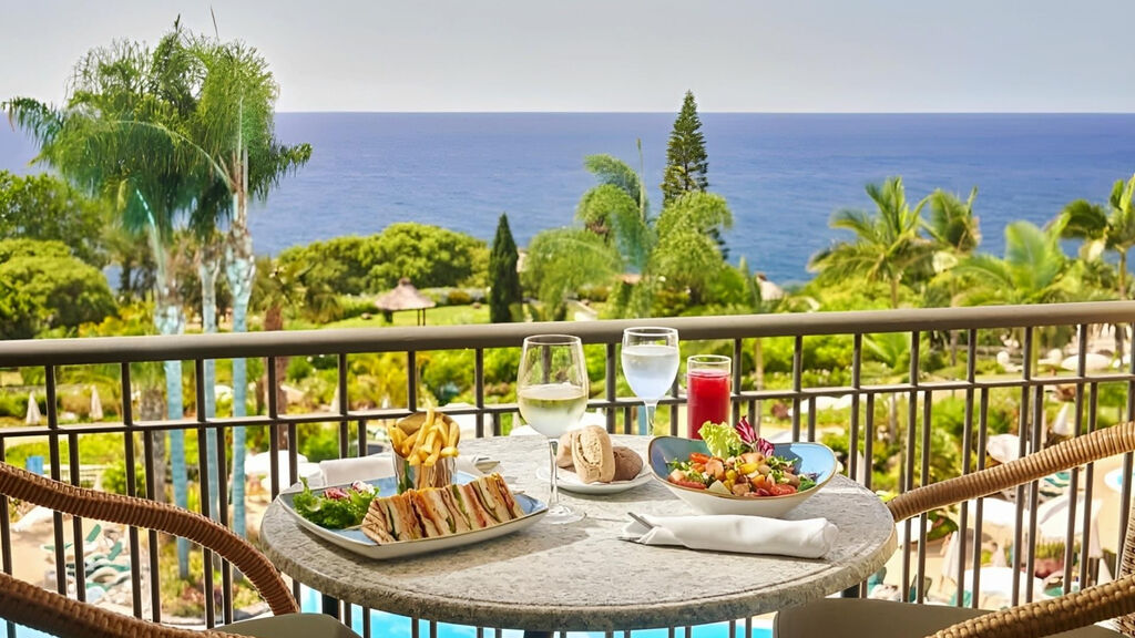 Suite Hotel Eden Mar