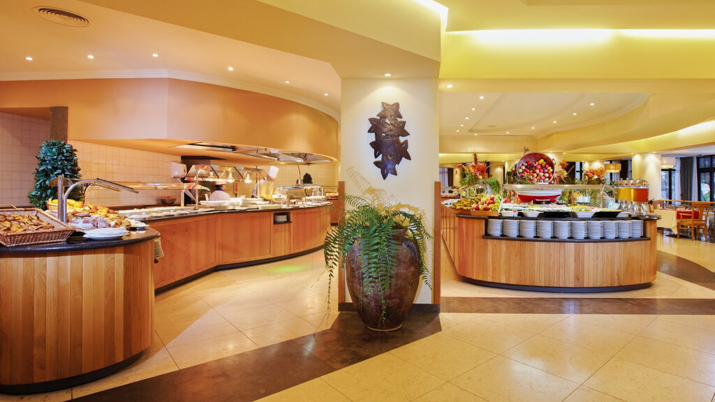 Suite Hotel Eden Mar