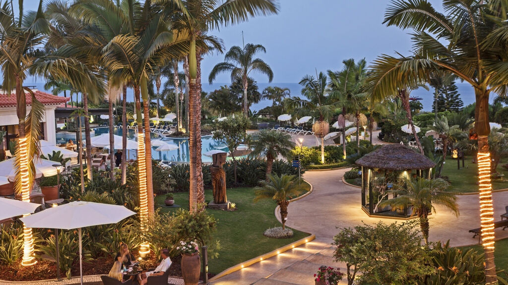 Suite Hotel Eden Mar