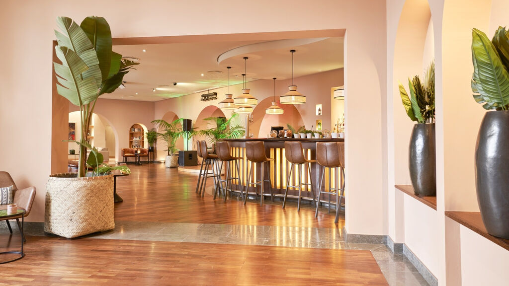 Suite Hotel Eden Mar