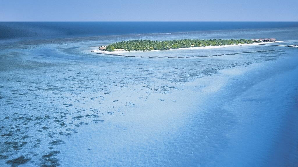 Summer Island Maldives