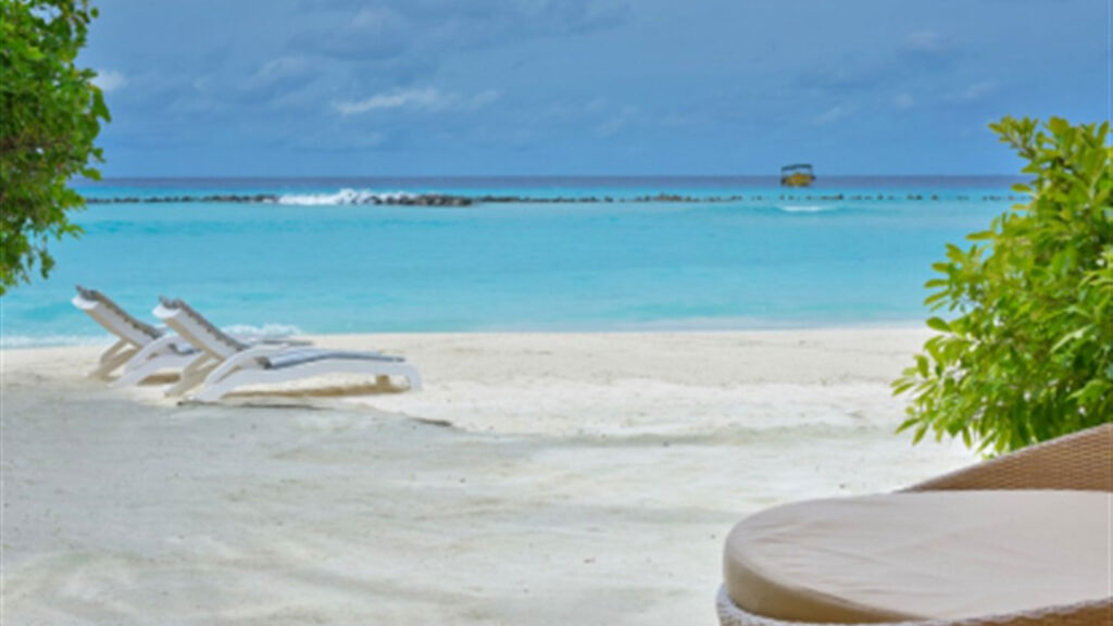 Summer Island Maldives