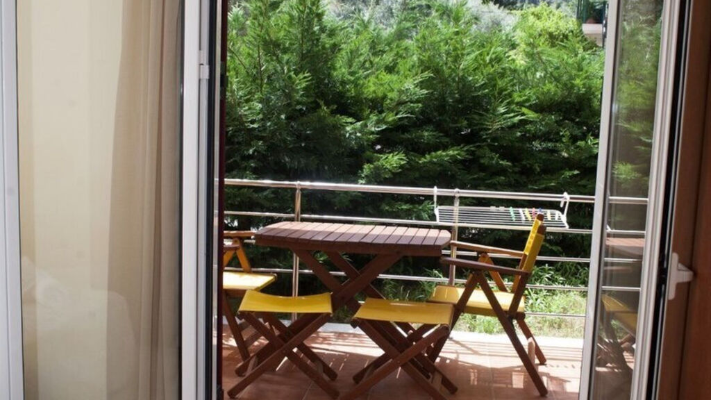 Summertime Inn