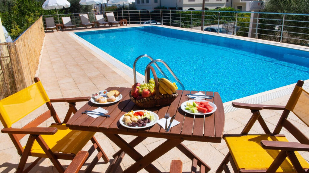 Summertime Inn