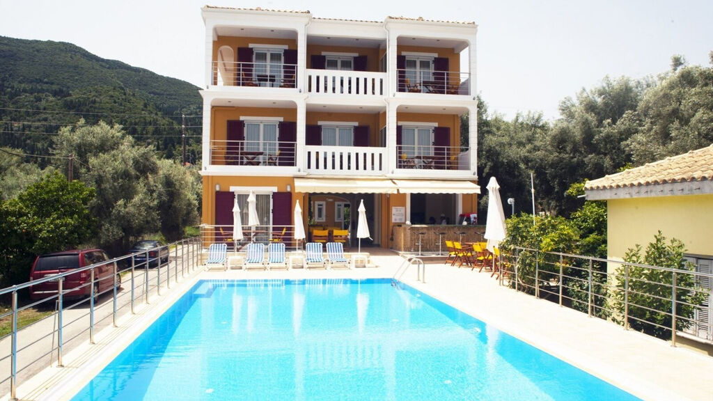 Summertime Inn
