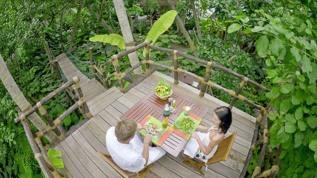 Sun Island Resort & Spa