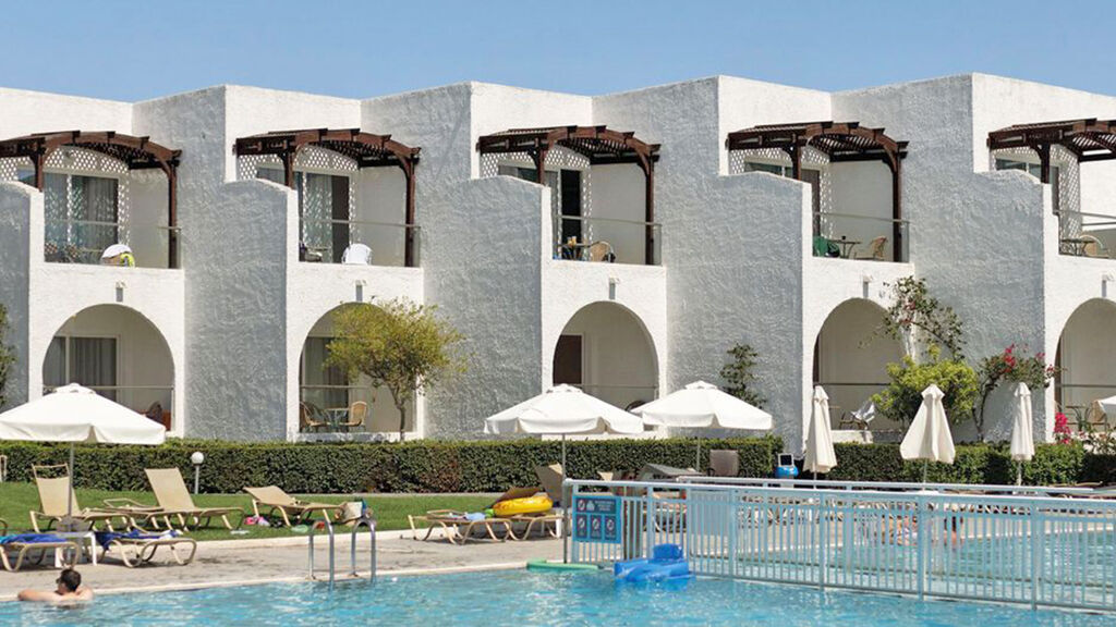 Sun Palace