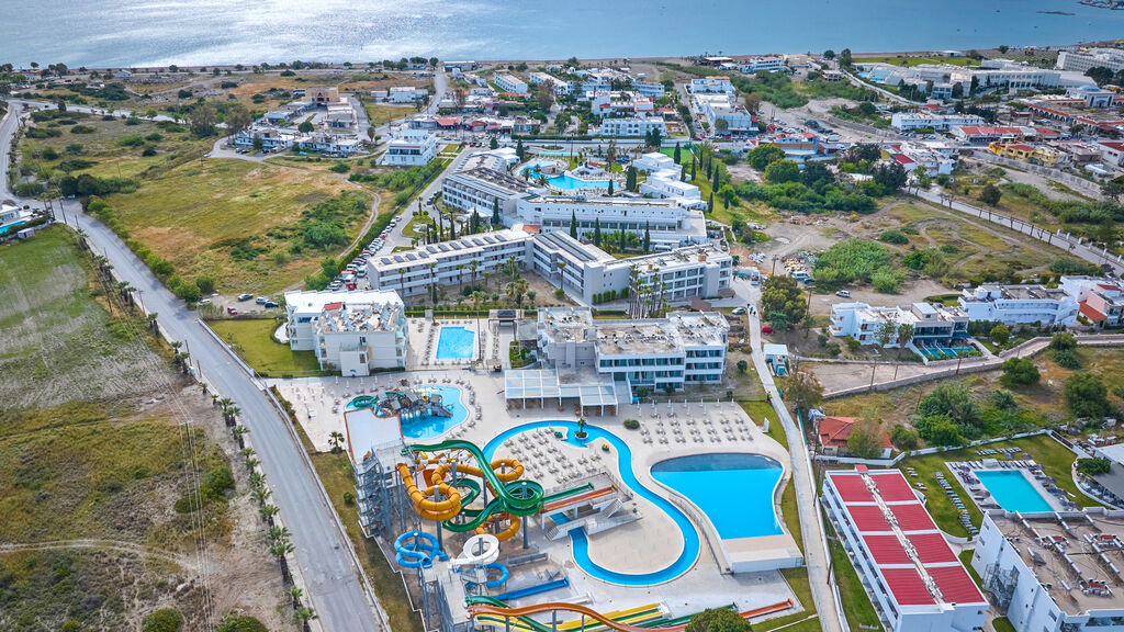 Sun Palace