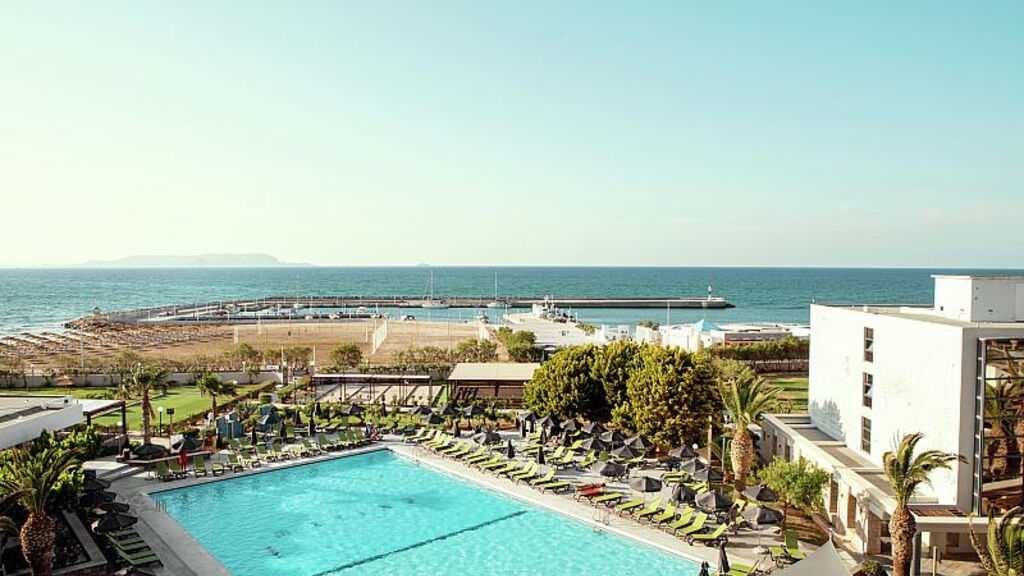 Marina Beach Resort
