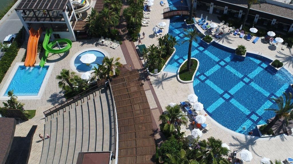 Sunis Evren Beach Resort