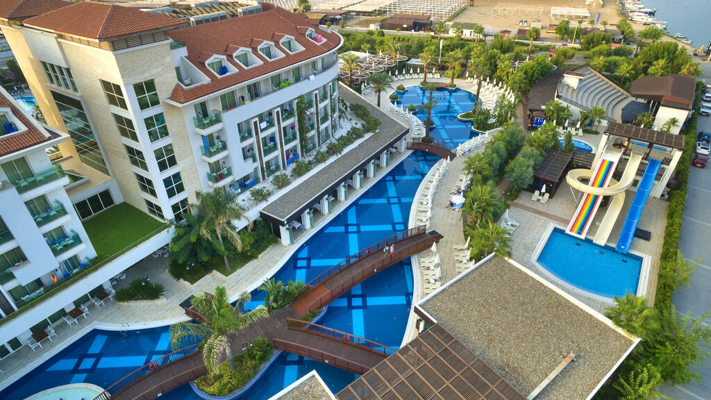 Sunis Evren Beach Resort