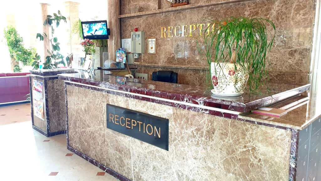 Sunny Day Club Hotel