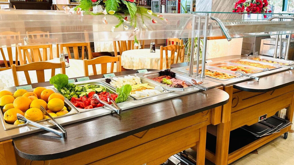 Sunny Day Club Hotel