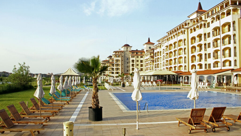 Sunrise All Suites